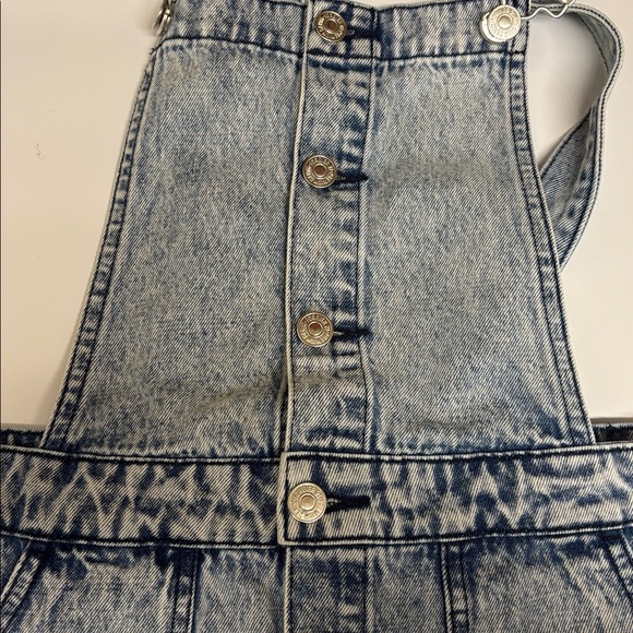 Forever 21 Blue Denim Skirt Size Small - Picture 5 of 5